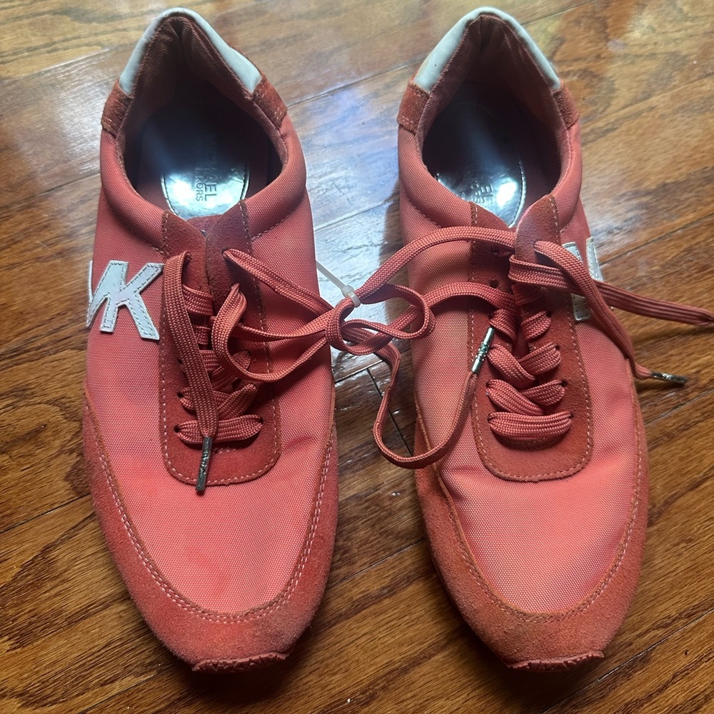 Michael Kors Coral Lace-Up Sneakers with White MK Accent Size 9m/40m
